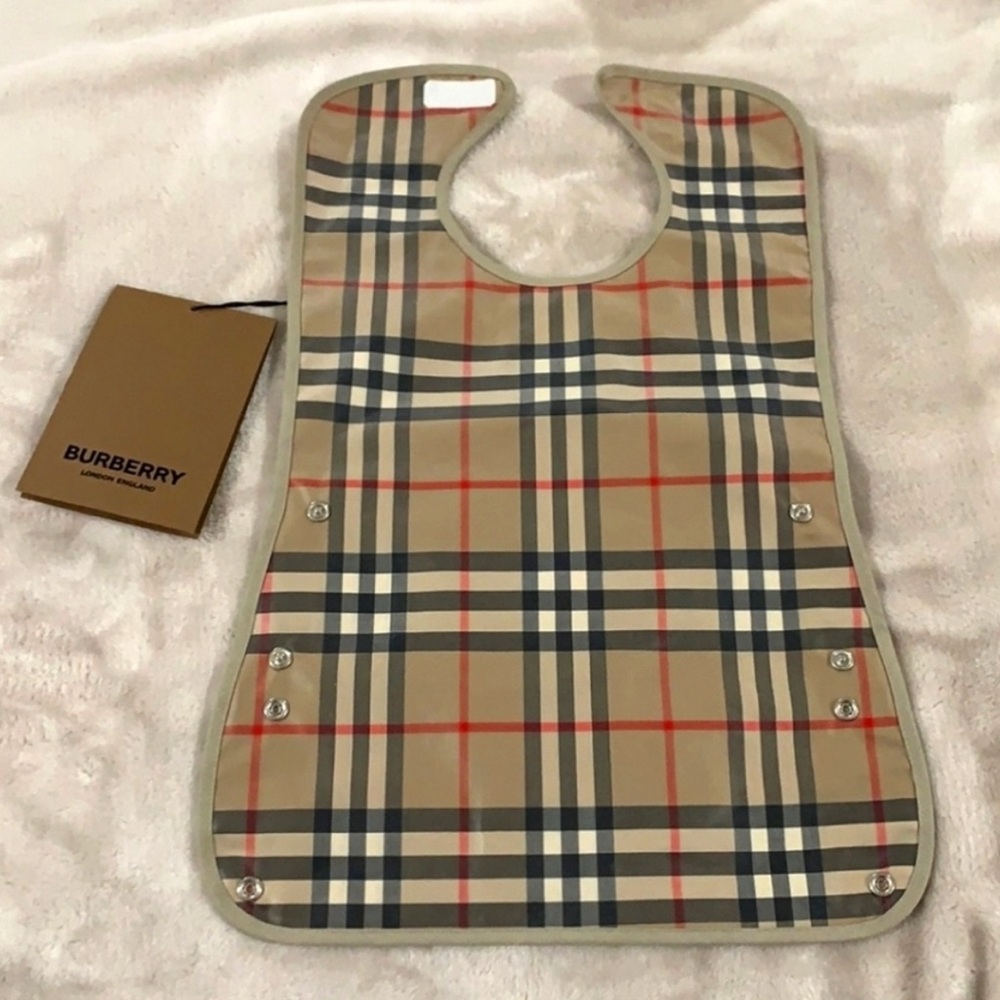NWT Burberry Wes check bib